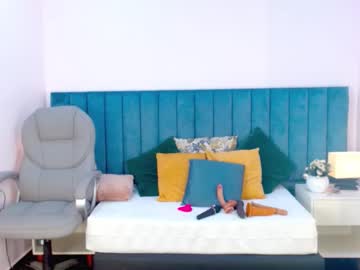 girl Cam Girls Live with milaa_star