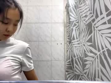 girl
        margueritaotsman cam image #31222