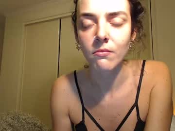 girl Cam Girls Live with bella_bloom1