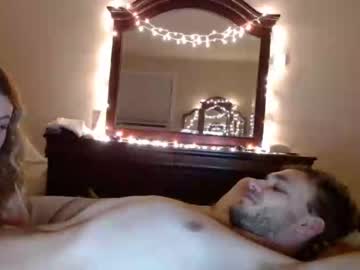 couple Cam Girls Live with peekylooker