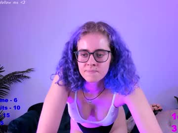 girl Cam Girls Live with evelyn_ray