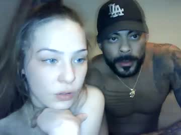 couple Cam Girls Live with zztplz