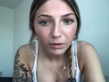 girl Cam Girls Live with emiefox2