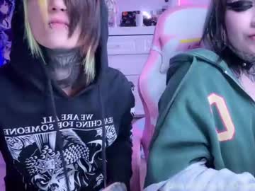 couple Cam Girls Live with ripper_66