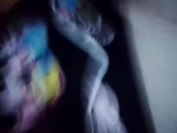 couple Cam Girls Live with fall_flowers