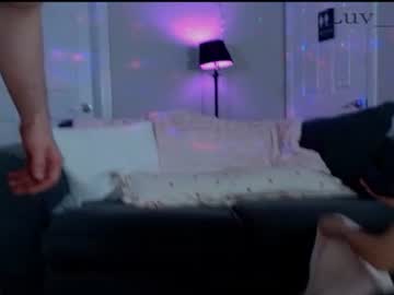 couple Cam Girls Live with luv_birds