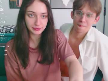 couple Cam Girls Live with honeystormxxx