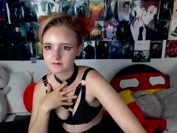 girl
        bellacipher cam image #15537