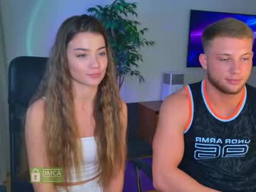 couple Cam Girls Live with team2fit