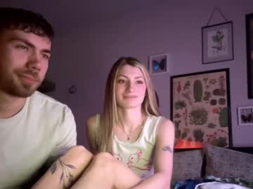 couple
        maddie_jace cam image #20568