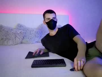 couple Cam Girls Live with cutedodo