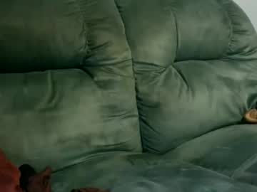 girl
        trasshkitten cam image #16231