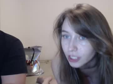 couple Cam Girls Live with thelilgoofball