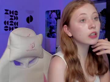 girl
        milky_starr cam image #25160