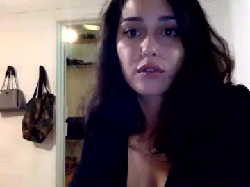 couple Cam Girls Live with switchinjay