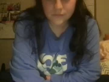 girl
        baileyflowers98 cam image #6169