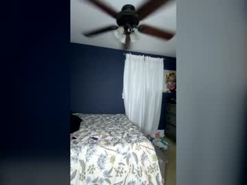 girl Cam Girls Live with catieee