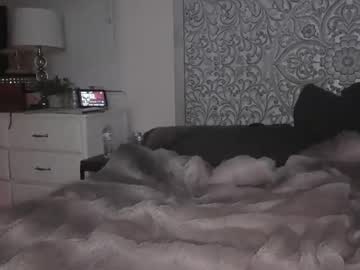 couple Cam Girls Live with wantmymantofukme