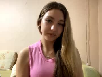 girl
        collettevirgo cam image #31070