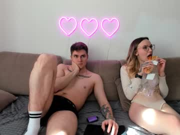 couple Cam Girls Live with driftforlife