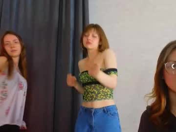 couple Cam Girls Live with melindagonzales