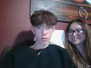 couple
        spooksyxhung cam image #4222